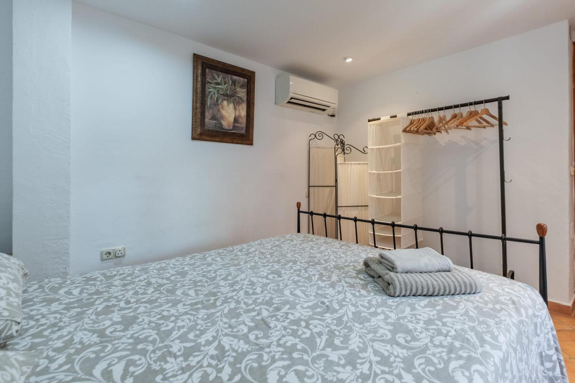Charming House With Private Pool And Garden Holiday home