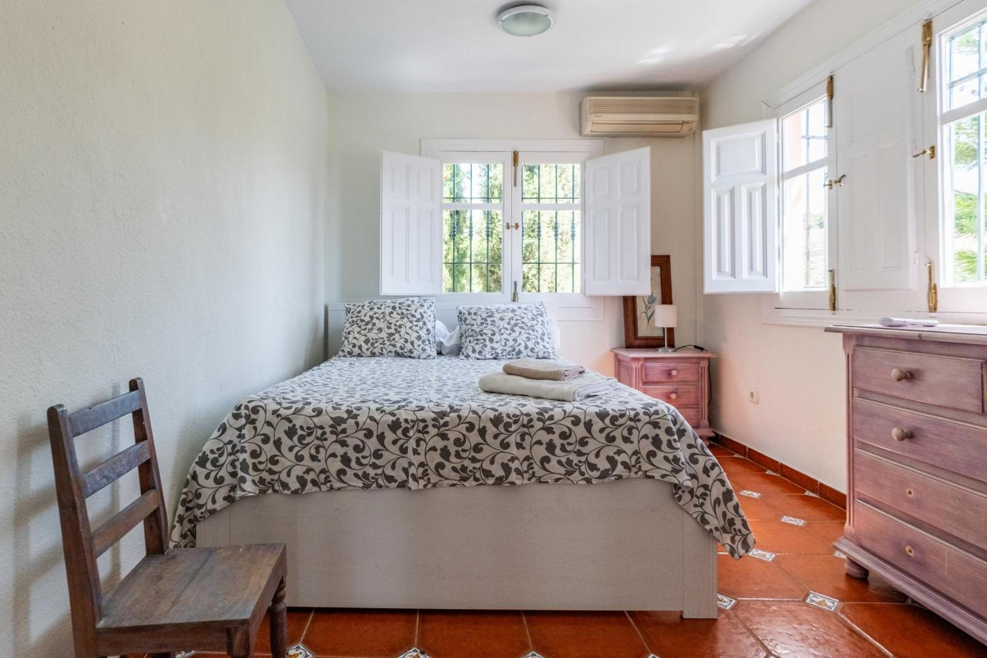Charming House With Private Pool And Garden Holiday home *