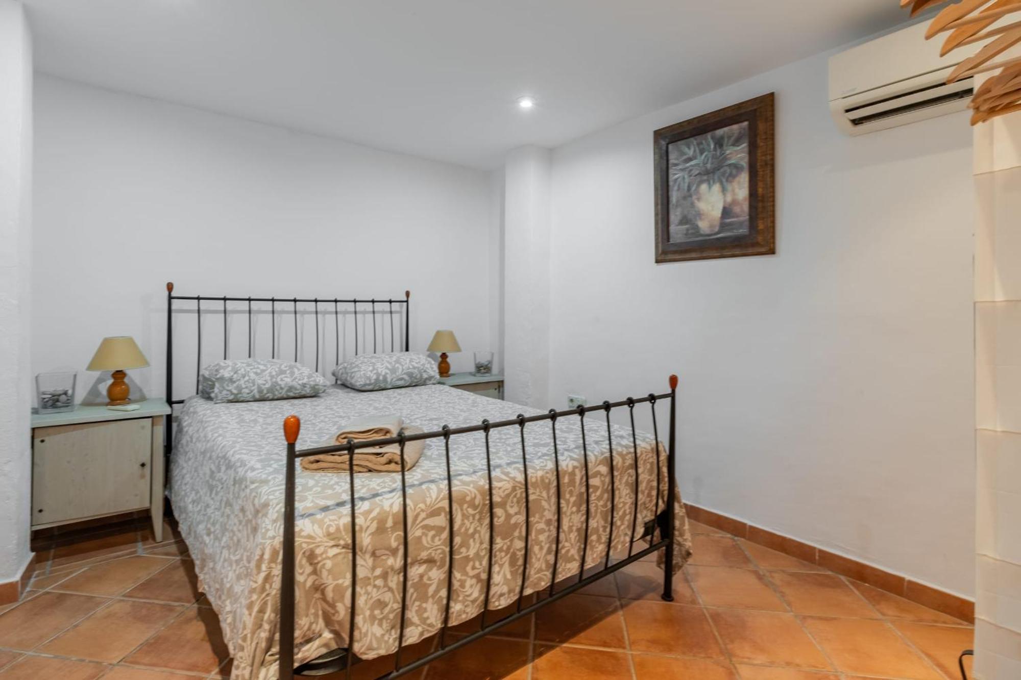 Charming House With Private Pool And Garden Holiday home