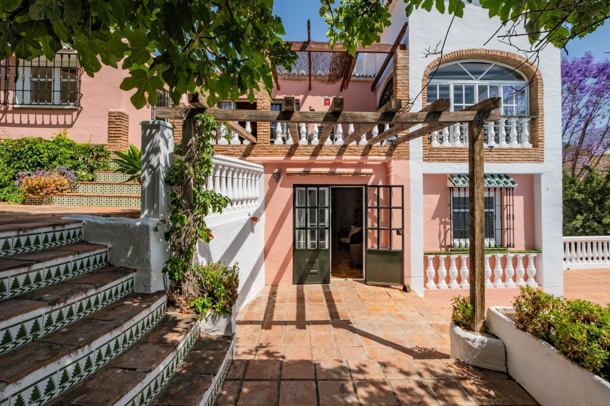 Charming House With Private Pool And Garden Holiday home Nerja