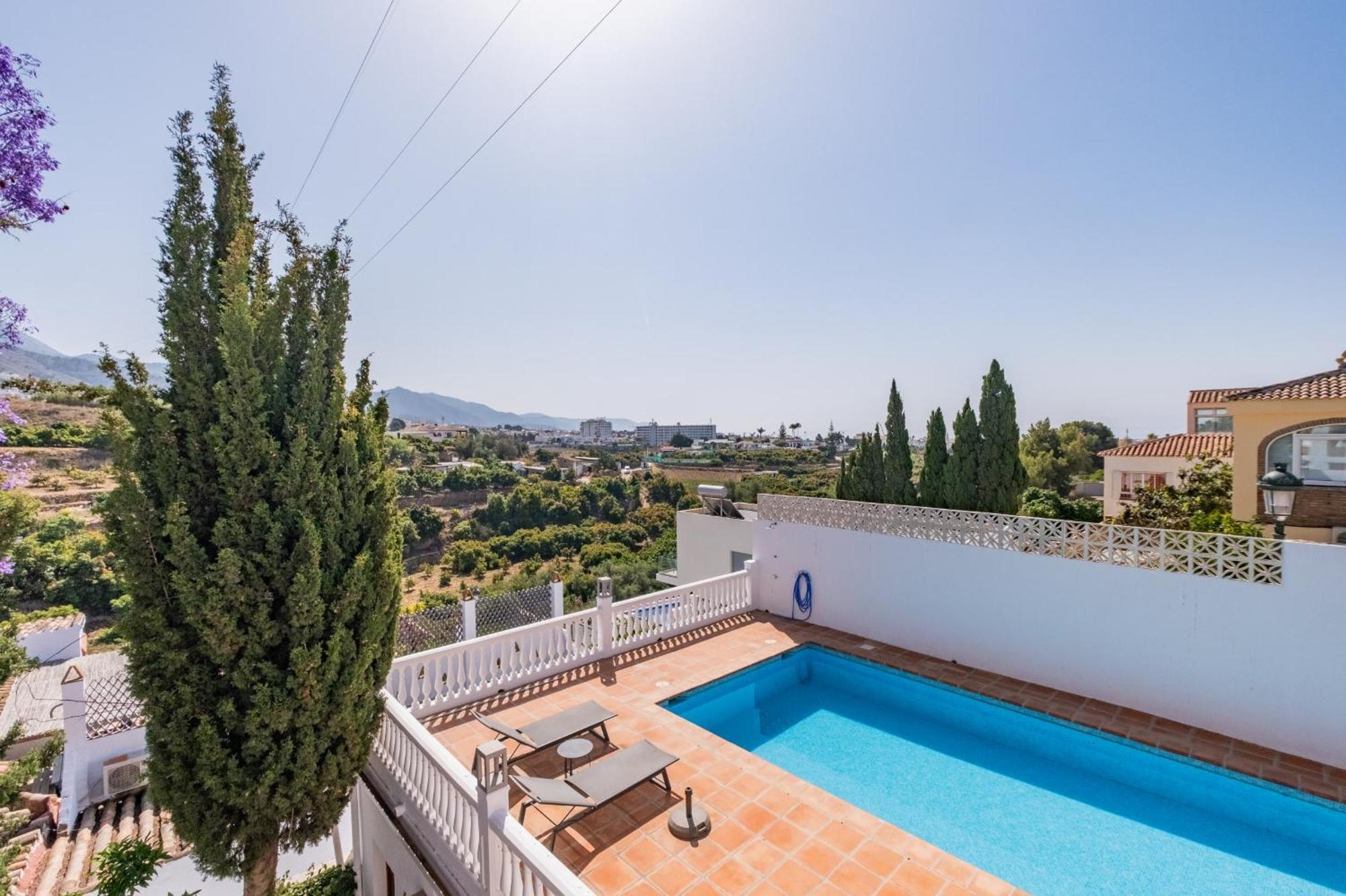 Holiday home Charming House With Private Pool And Garden